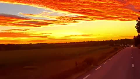 She said she had never seen such a glorious sunset.
