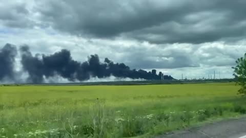 Ukraine War - An oil refinery was destroyed in Lisichansk