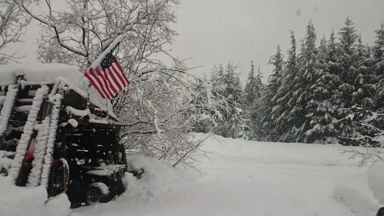 Alaskan Slo-Mo Snow