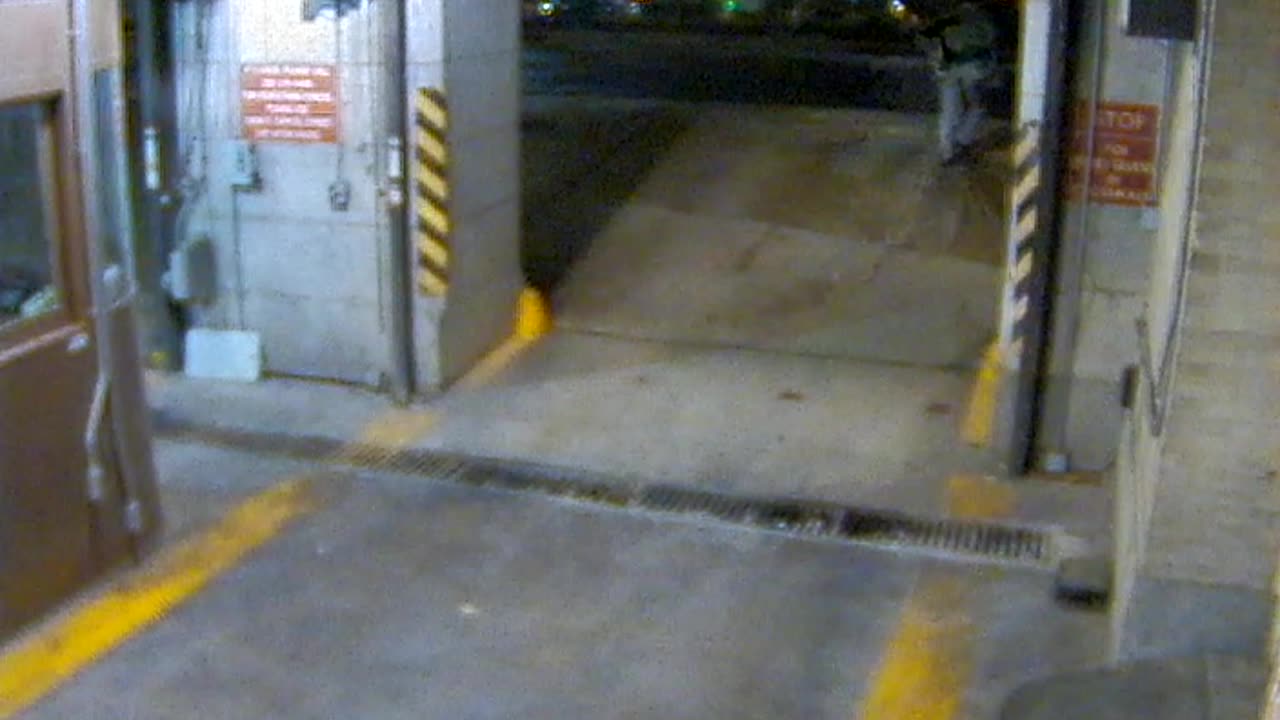 3469CHOBBAGarageExit_2021-01-05_18h57min42s793ms.mp4