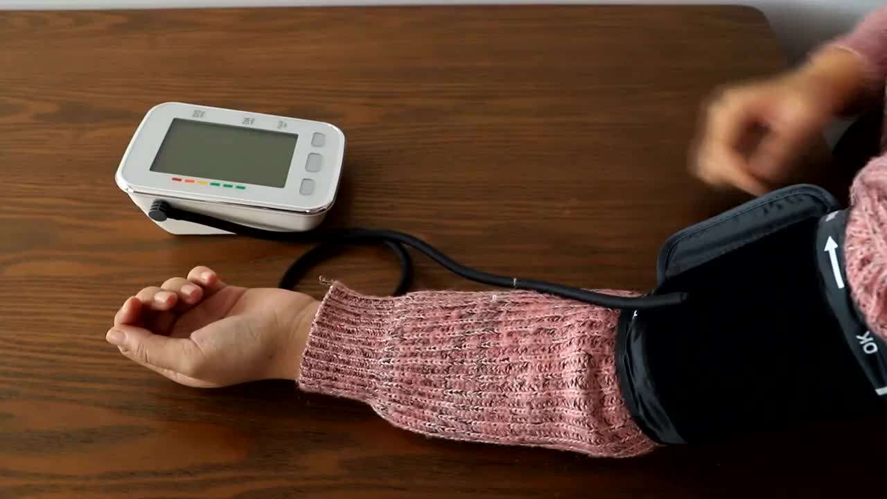 digital blood pressure monitor