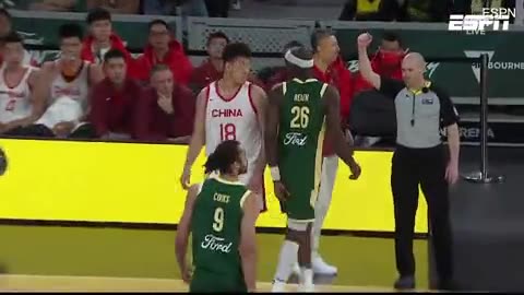 Aussie Boomers' Duop Reath headbutting Chinese NBL opposition