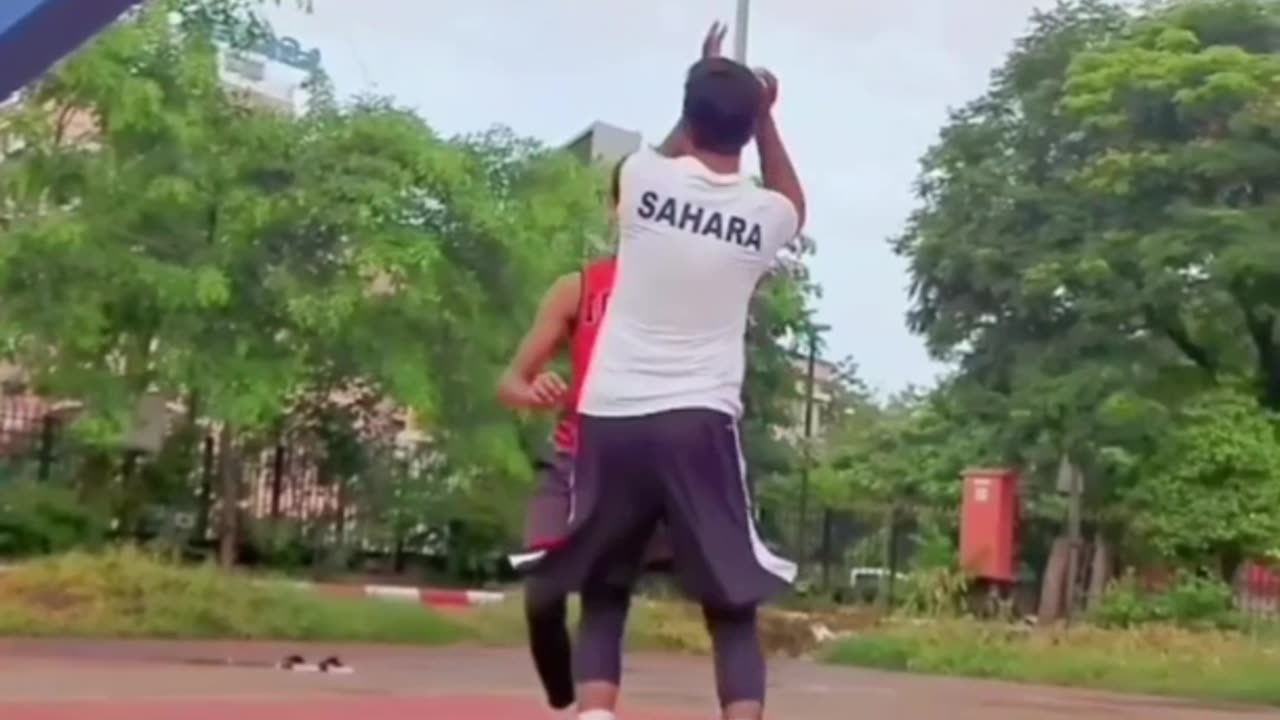 Basketball playing In basketball practice