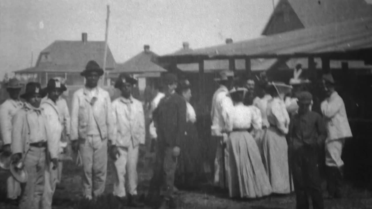 Cuban Refugees Waiting For Rations (1898 Original Black & White Film)