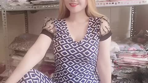 A beautiful girl tik tok