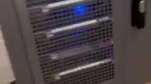 US soldier exposes chips in the vaccines