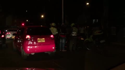 Caravana de motociclistas alteró tranquilidad en barrio de Bucaramanga 124 comparendos