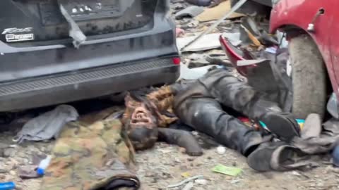 Ukraine War - The corpses of dead Ukrainian soldiers on the territory of Azovstal (Graphic)