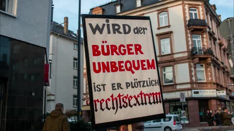 Demo Frankfurt für Frieden, Freiheit und für eine freie Impfentscheidung - 12. 3. 2022