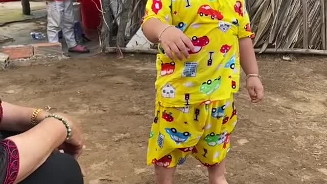 Em trai của tôi đó