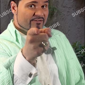 Italian hand gestures! Is wale ka matlab hai "Mai tumpe nazar lagadunga"