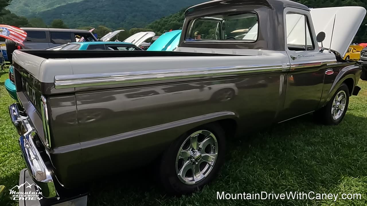 1965 Ford F100 Pickup Truck