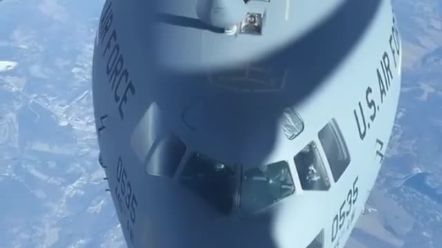 C-17 Air Refueling