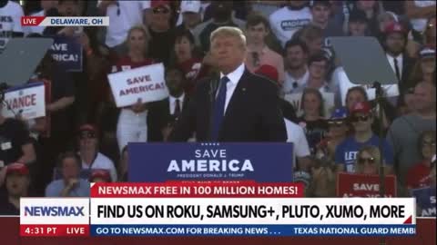 Watch Trump’s Reaction After Two Lights Go Out During Rally