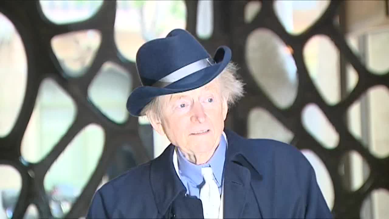 Fallece Tom Wolfe, el padre del Nuevo Periodismo