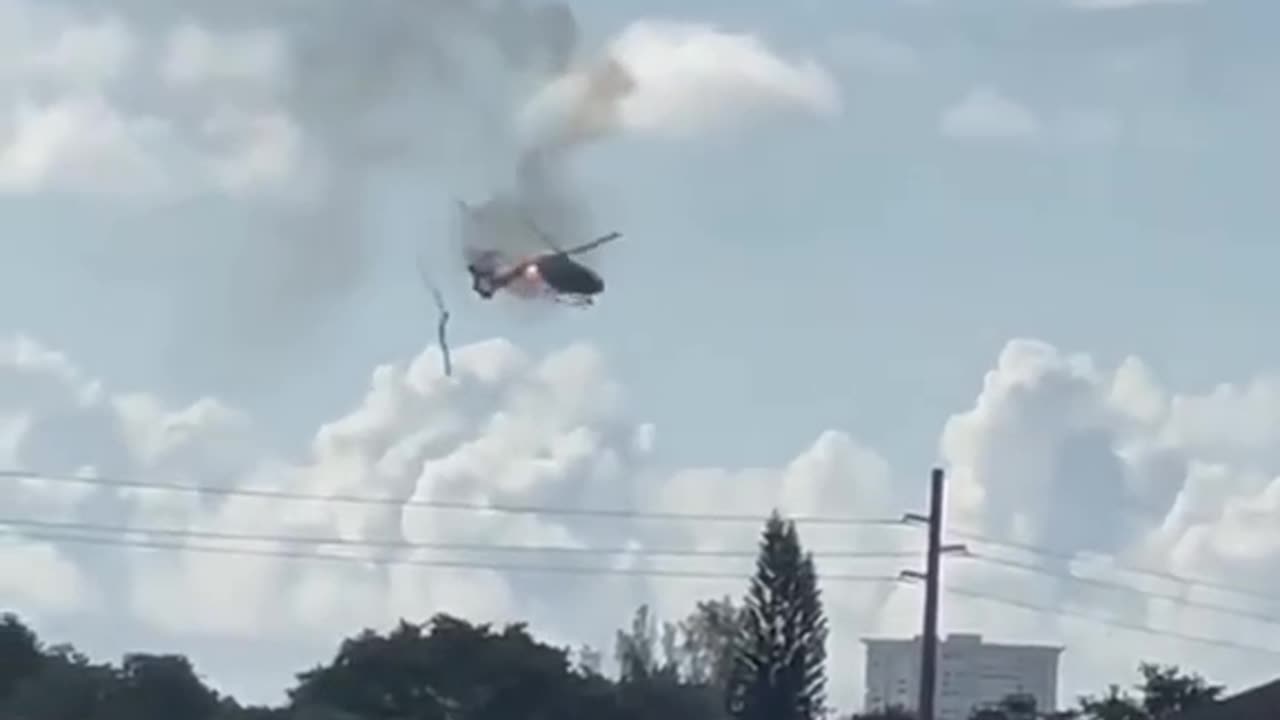 Fire Rescue chopper crashes into apartment building in Pompano Beach, #Florida