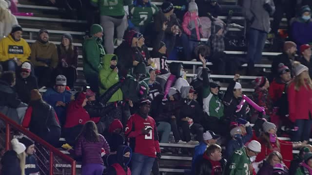 Best Halftime Show Ever - Frisbee Rob and Sailor the Touchdown Dog