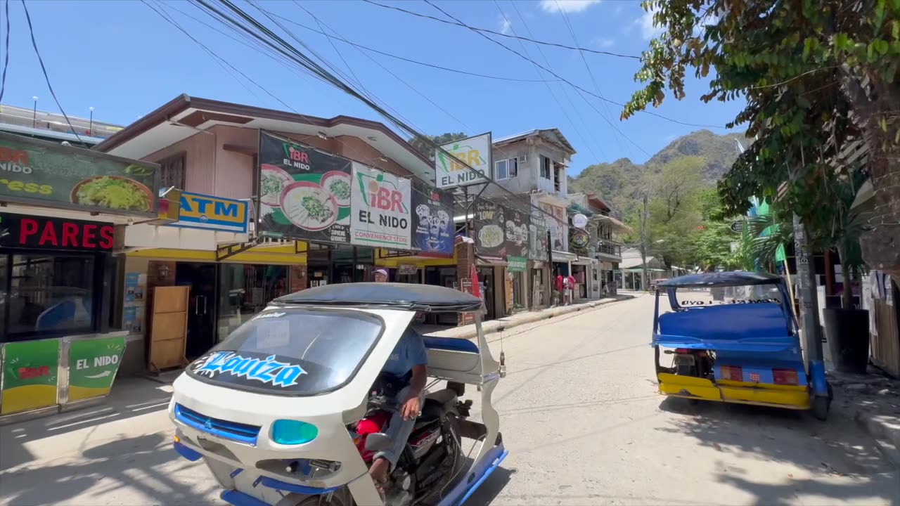 Walking around El Nido, Philippines