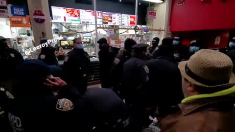 NYC - Police arrive at Burger King to arrest the people who were denied service