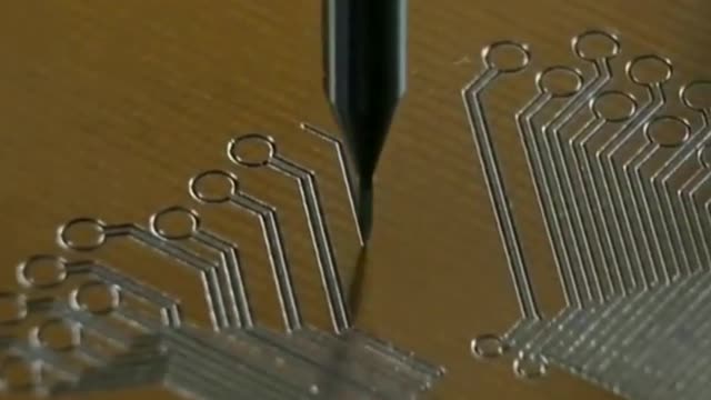 Super satisfying PCB milling