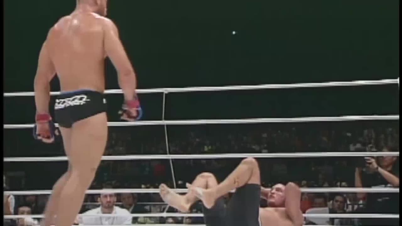 Wanderlei Silva vs Dan Henderson PRIDE 12: Cold Fury