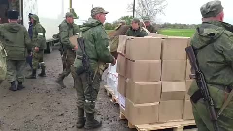 Russian servicemen and Cossacks deliver 55 tons of humanitarian aid to residents Ukraine