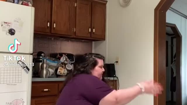 A big woman dancing with ass