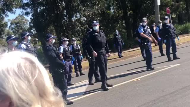 Australia: Outside Fairfield Chambers, Gang of Cops Tackle, Assault, and Arrest Man Aug. 31, 21'