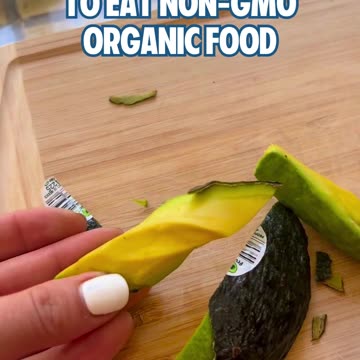 Why it's important to eat non-gmo organic foods