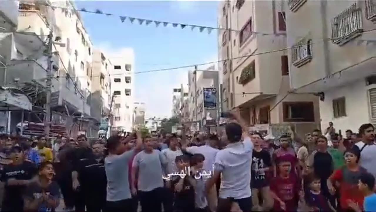 Gazans respond to the Israeli Forces chanting: "Death before dishonor."