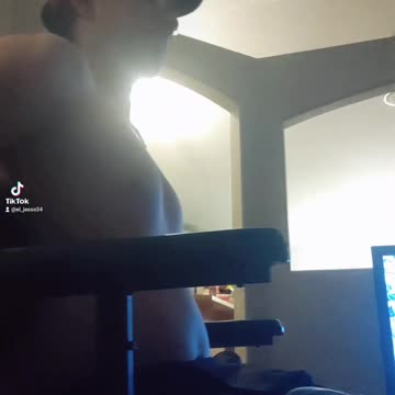 HOW TO CATWALK IN A WHEELCHAIR ♿