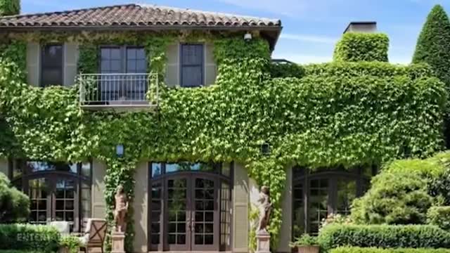 Michelle Pfieffer | House Tour | $25 Million Pacific Palisades Mansion & More