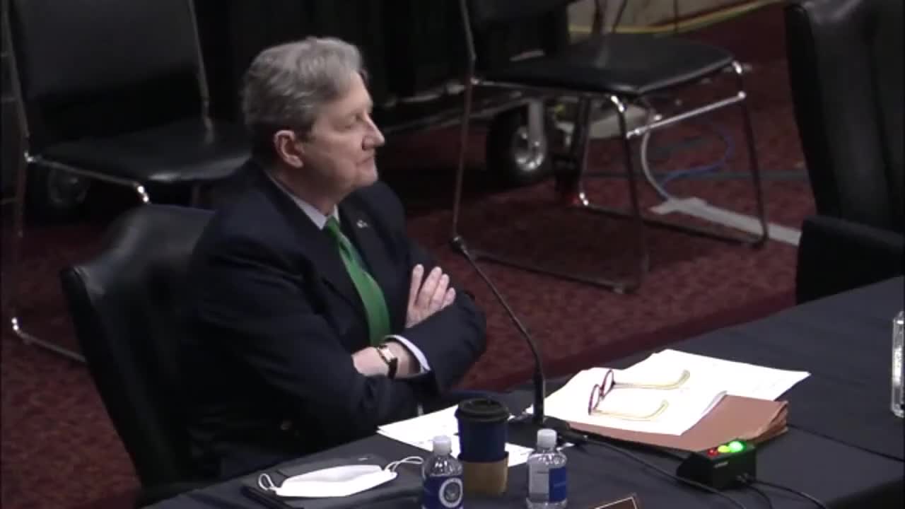 Zuckerberg and Dorsey V Sen Kennedy