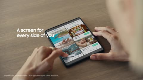 Samsung Galaxy Z Fold3 5G Multitasking