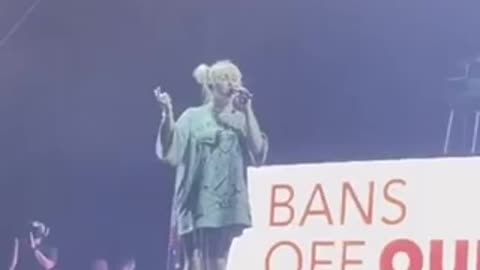 During a show in Austin, TX, Billie Eilish slams the state’s pro-life law