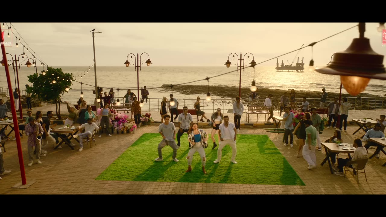 JAWAN: Chaleya (Hindi) | Shah Rukh Khan | Nayanthara | Atlee | Anirudh | Arijit S, Shilpa R | Kumaar