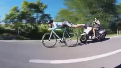 Smart Cyclist Smart Move - Must Watch