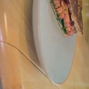 Bacon Spinach Tomato Sandwich