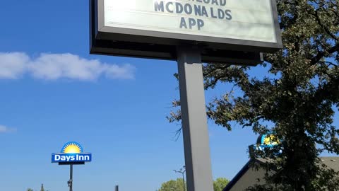 McDonald's app permanently broken.