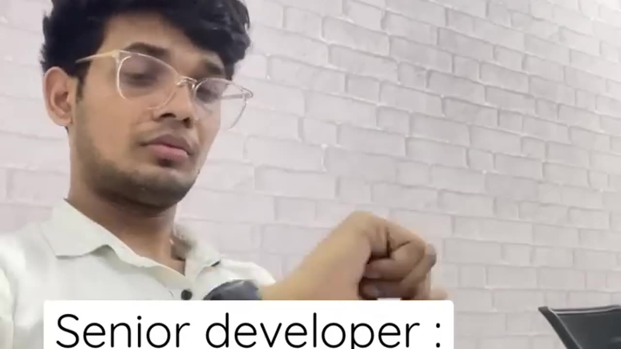 Senior Developer vs Junior Developer#Short videos#Million views