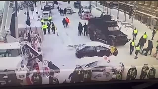 Ottawa police beating man