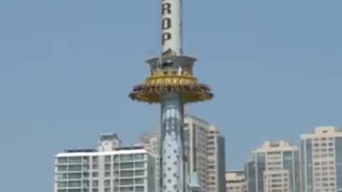 Amazing & Scary: Sky Screamer Swing Ride at Stockholm