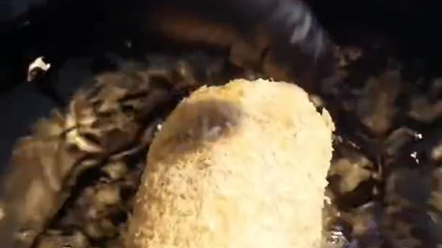 Mushrooms rolled with pork