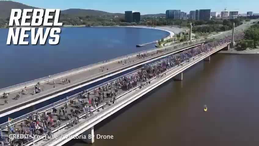 Awesome Footage of Canberra Protest