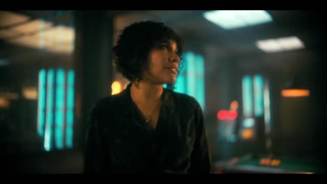 Umbrella Academy Season 3 Allison Assaults Luther