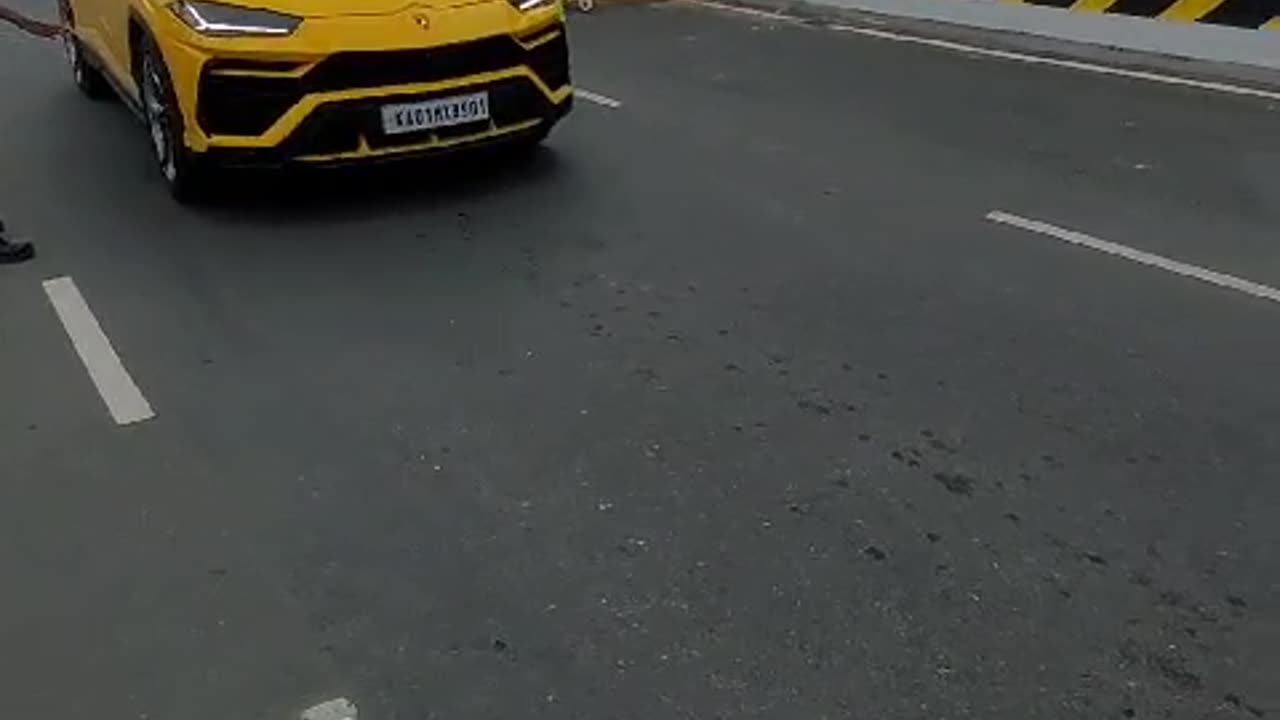 🔥Lamborghini urus Wild Exaust 😱