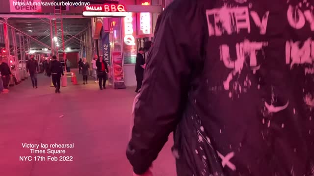 NEW YORKERS Take a successful VICTORY tour of Times Square 17th Feb