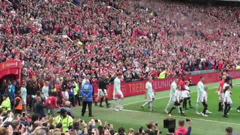 Man Utd Legends vs Bayern Munich Legends reunion 5-0 incl. Beckham goal