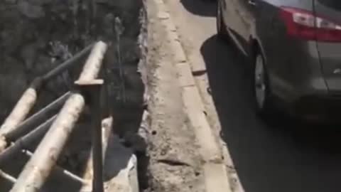 ΟΥΡΕΣ ΓΙΑ ΛΙΓΗ ΒΕΝΖΙΝΗ ΣΤΟ ΚΙΕΒΟ