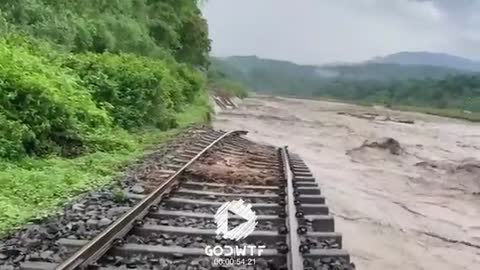 The last shots taken by an eyewitness of the floods in Assam. India